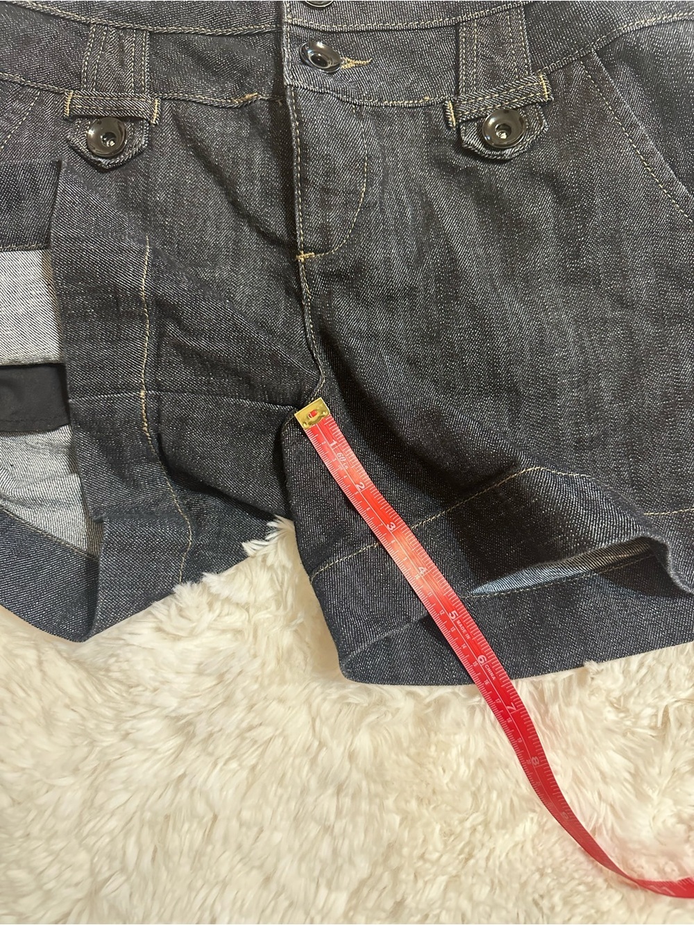One 5 One Dark Wash Denim Shorts Size 10 Cuffed Stretch 4.5” Inseam - Picture 8 of 10